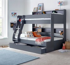 Oliver Onyx Grey Triple